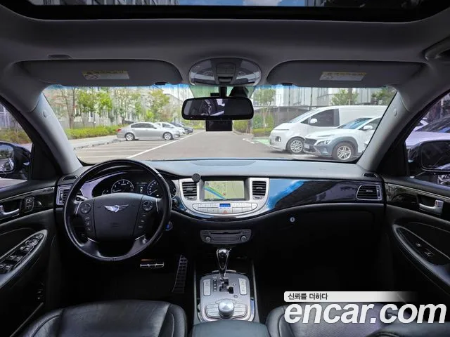 Hyundai Genesis — фото 7