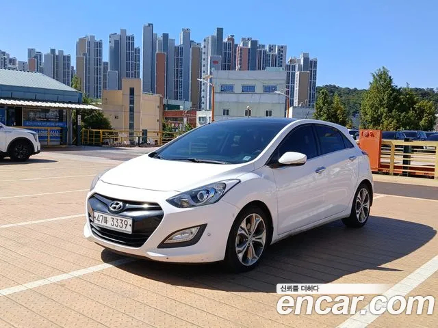 Hyundai i30 — фото 1