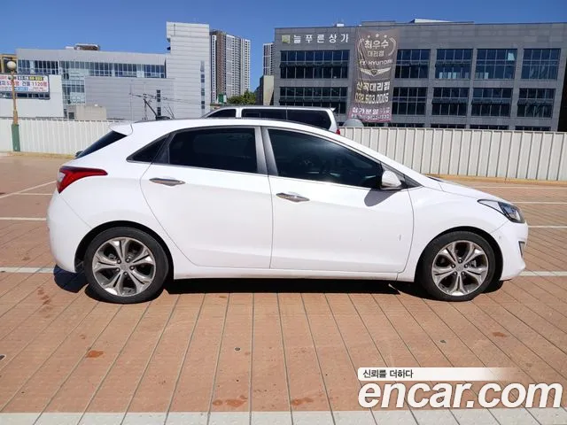 Hyundai i30 — фото 6