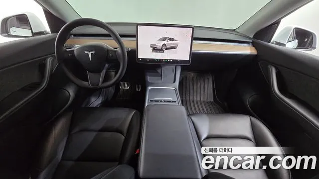 Tesla Model Y — фото 7