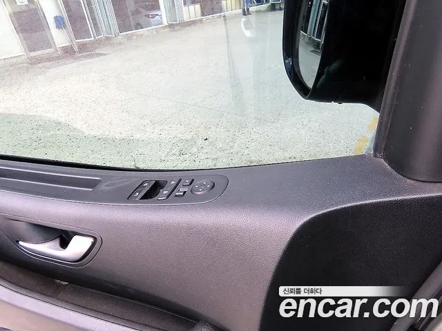 Hyundai Staria — фото 13