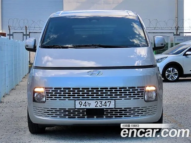 Hyundai Staria — фото 3