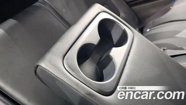 Kia Sportage — фото 28