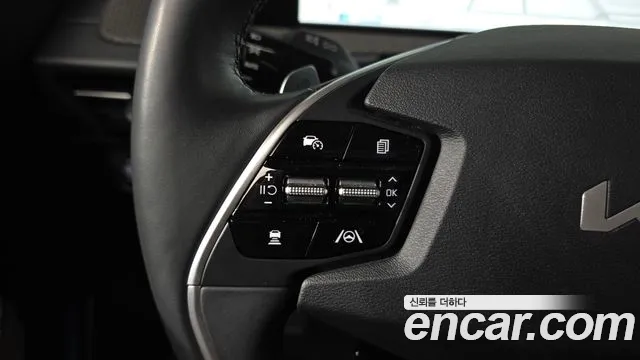 Kia EV6 — фото 16