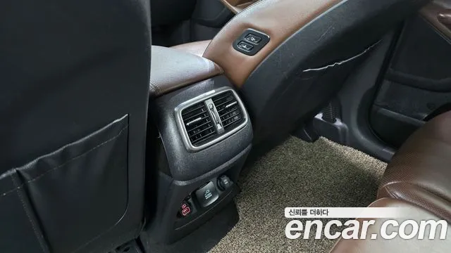 Kia Sorento — фото 27