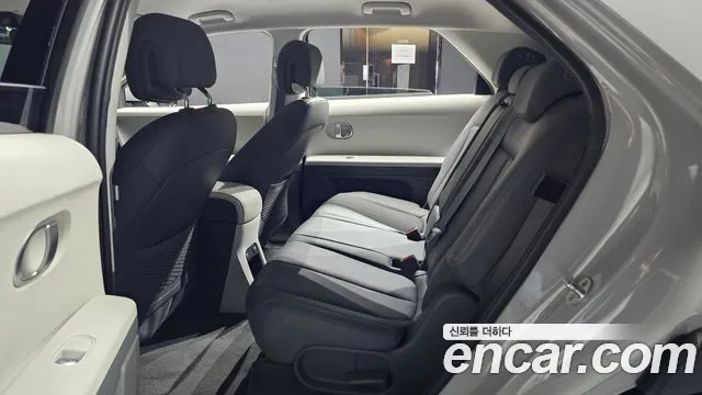 Hyundai Ioniq 5 — фото 11