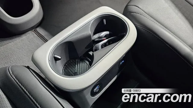 Hyundai Ioniq 5 — фото 17