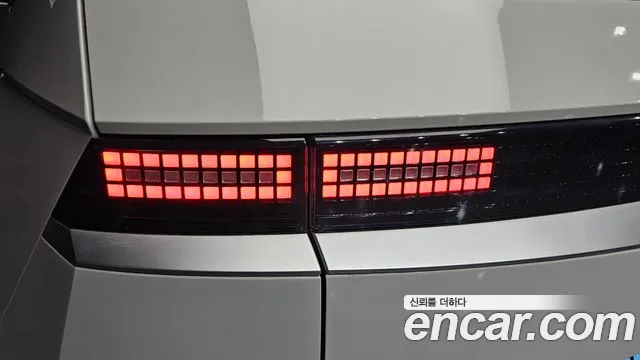 Hyundai Ioniq 5 — фото 23