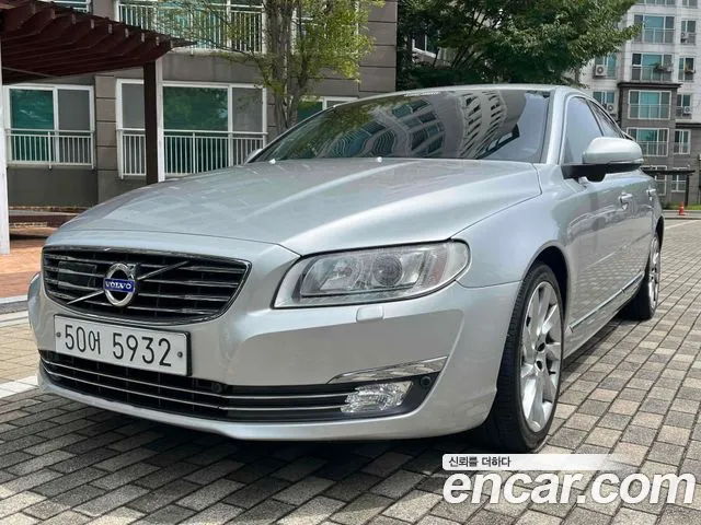 Volvo S80 — фото 1