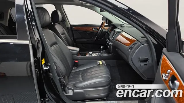 Hyundai Equus — фото 11