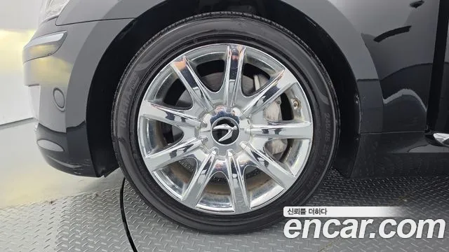 Hyundai Equus — фото 5