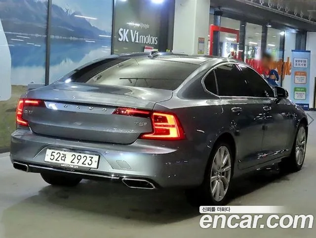 Volvo S90 — фото 4
