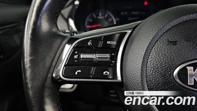 Kia Seltos — фото 26