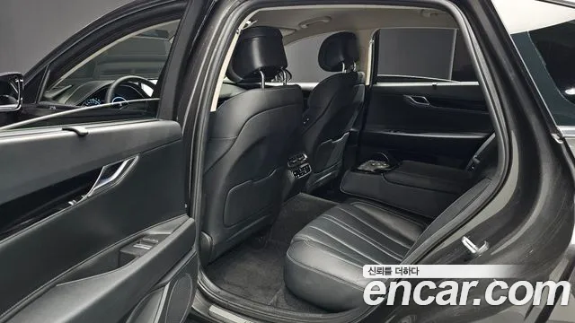 Genesis G80 — фото 12