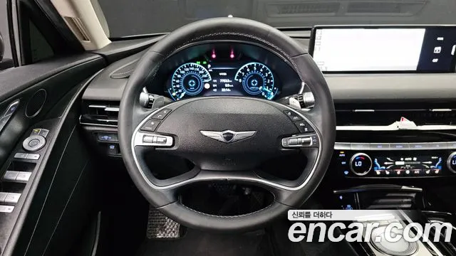 Genesis G80 — фото 13