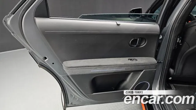 Hyundai Ioniq 5 — фото 24