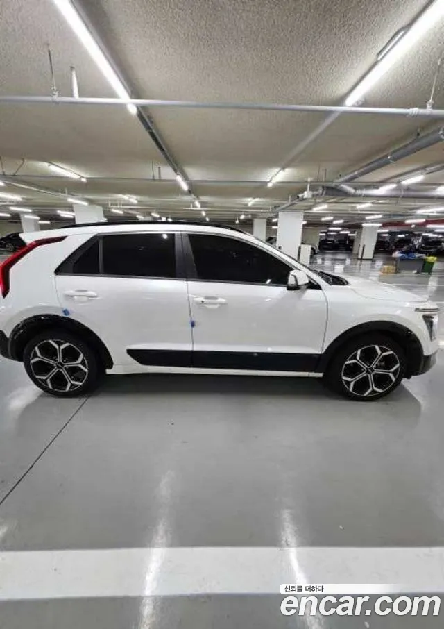 Kia Niro — фото 11