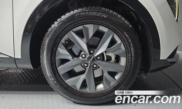 Kia Sportage — фото 21