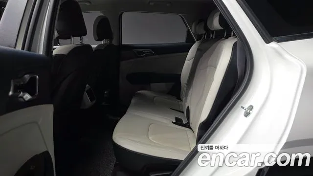 Kia Sportage — фото 26