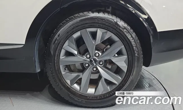 Kia Sportage — фото 5