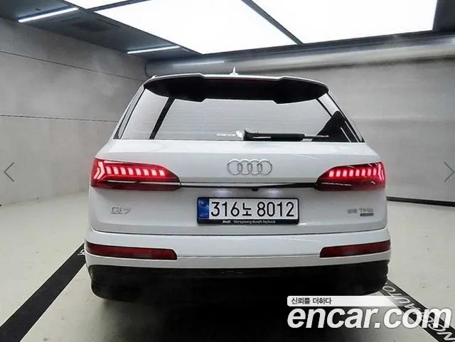 Audi Q7 — фото 3
