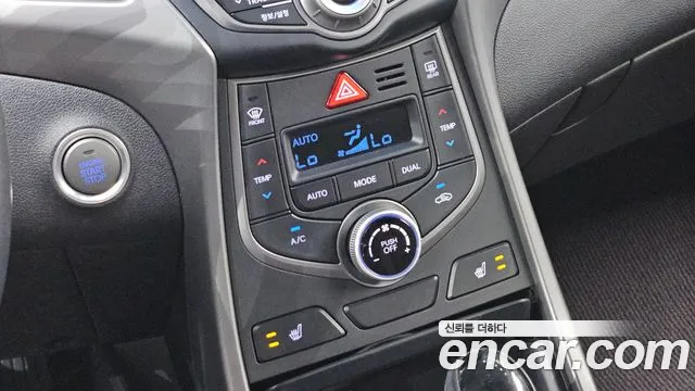 Hyundai Avante — фото 30
