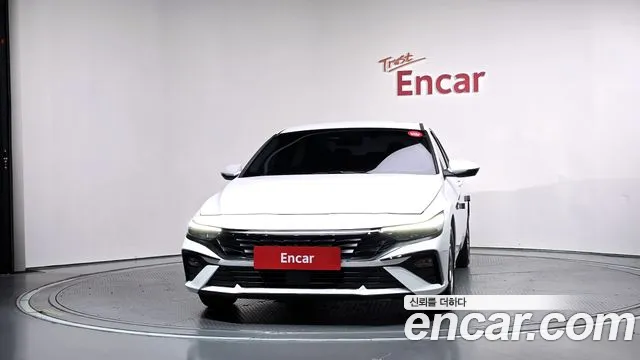 Hyundai Avante — фото 3