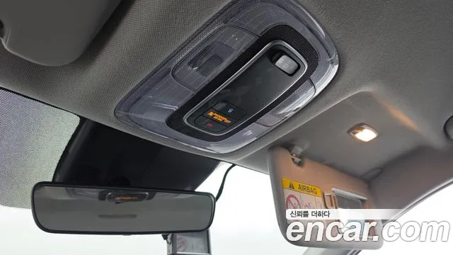 Hyundai Avante — фото 18