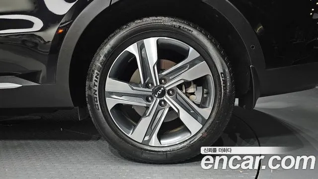 Kia Sorento — фото 21