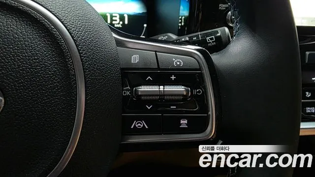 Kia Sorento — фото 16