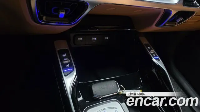 Kia Sorento — фото 33