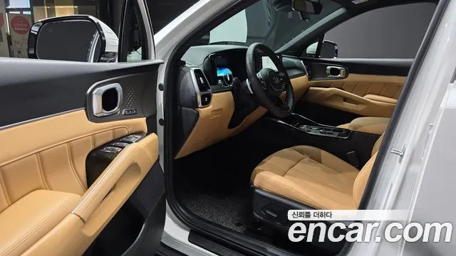 Kia Sorento — фото 10