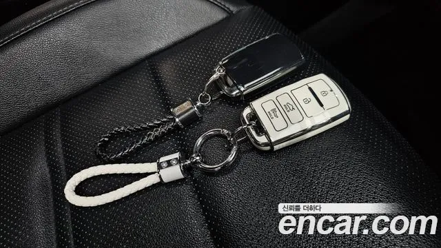 Kia Sorento — фото 15