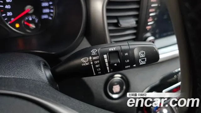 Kia Sorento — фото 28