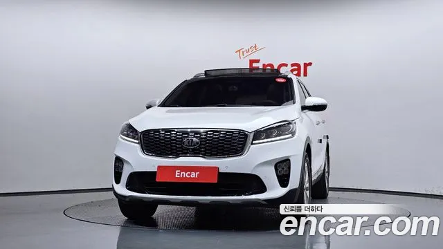 Kia Sorento — фото 3