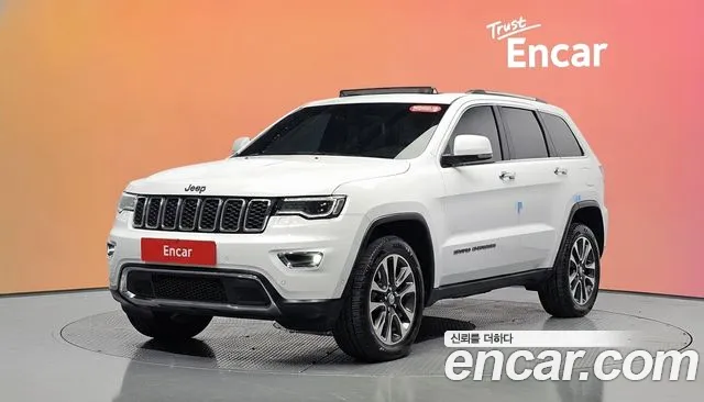 Jeep Cherokee — фото 20