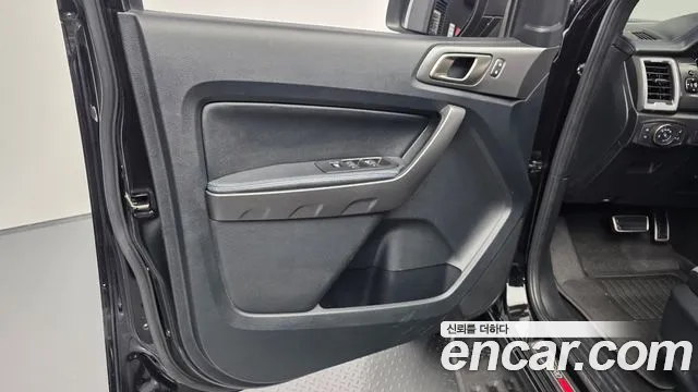 Ford Ranger — фото 24