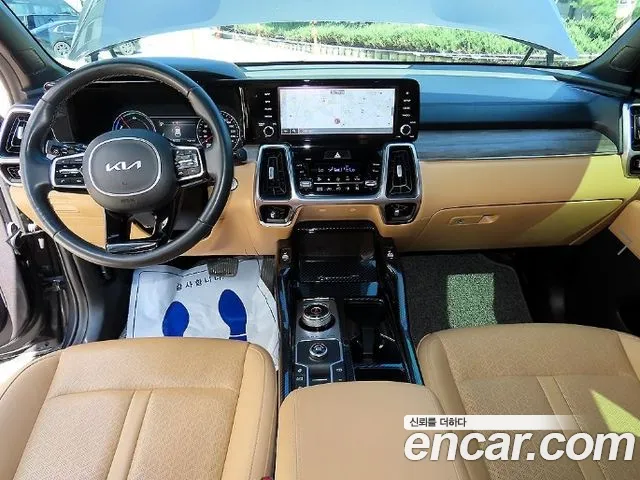 Kia Sorento — фото 8