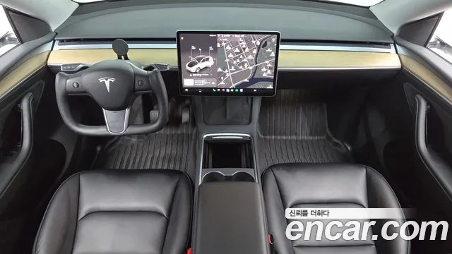 Tesla Model Y — фото 7