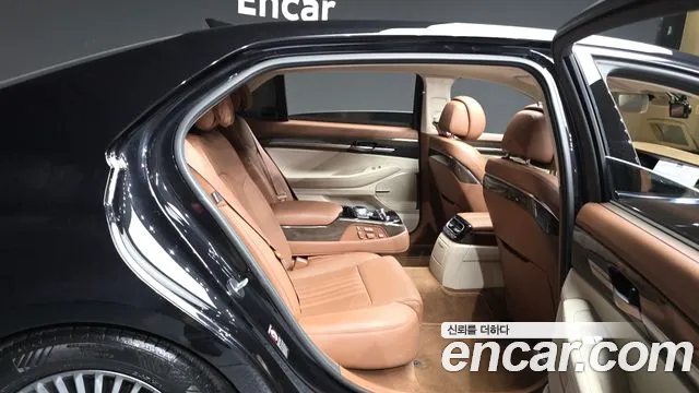 Genesis G90 — фото 11