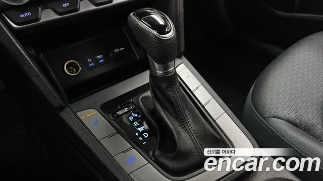 Hyundai Avante — фото 9