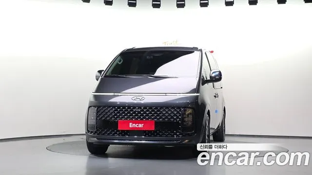 Hyundai Staria — фото 3
