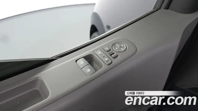 Hyundai Staria — фото 31