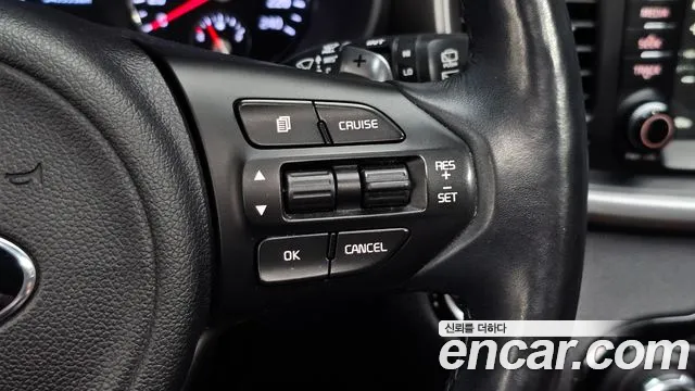 Kia Sorento — фото 15