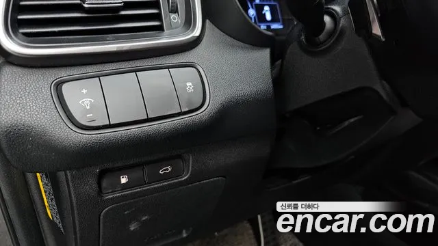 Kia Sorento — фото 16