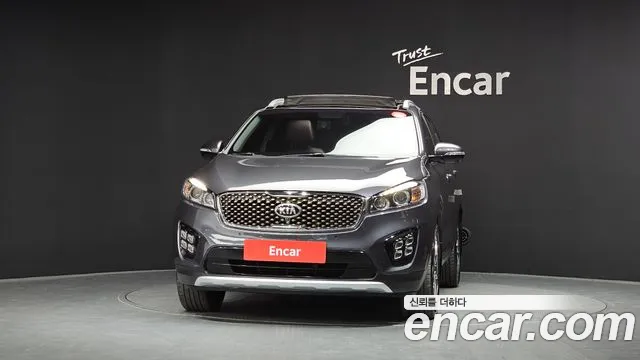 Kia Sorento — фото 3