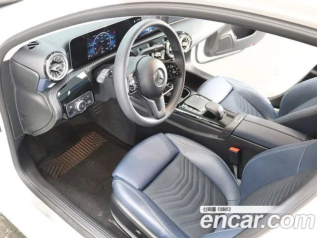 Mercedes-Benz A-Class — фото 18