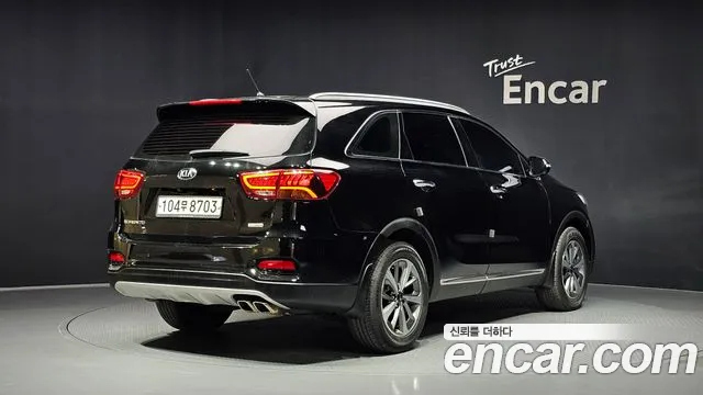 Kia Sorento — фото 2