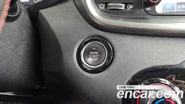 Kia Sorento — фото 28