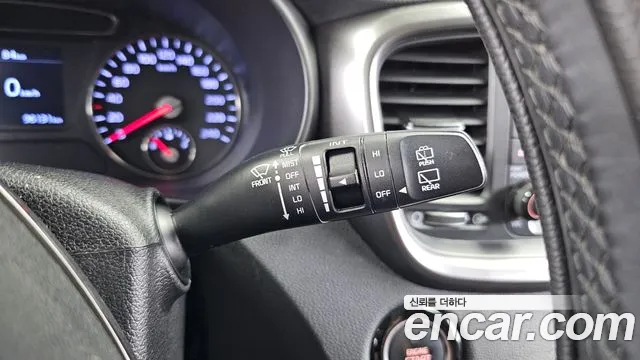 Kia Sorento — фото 29